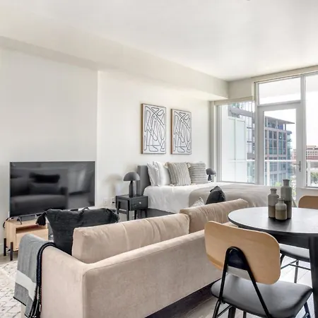 Downtown Studio W Roof Pool Gym Nr 110 Lax-733